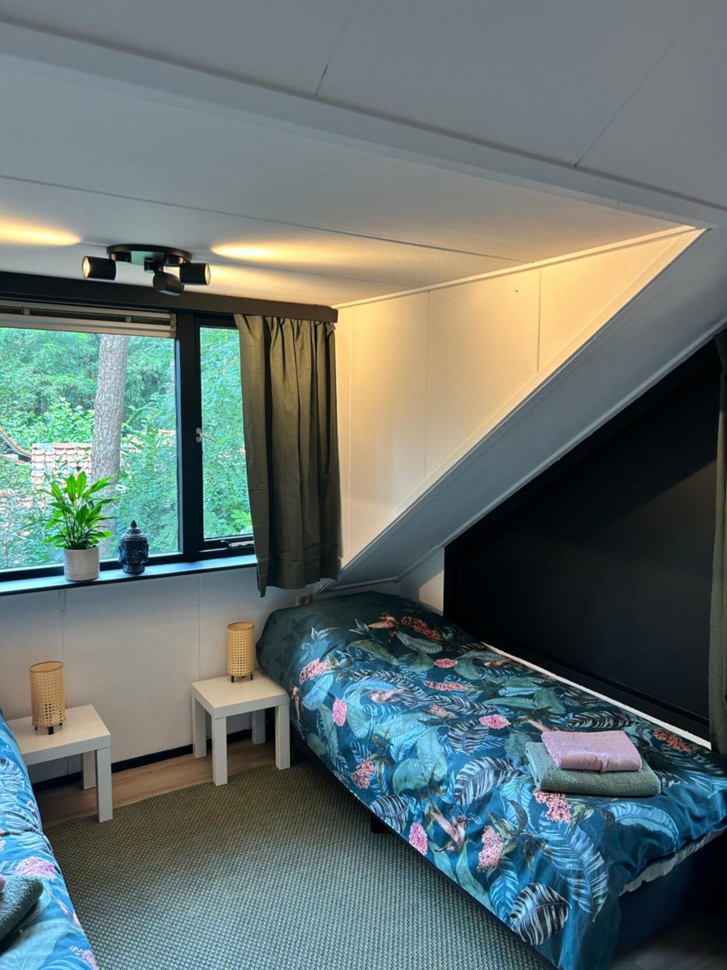Appartamento Zen Retreat - Free Private Parking! Enschede Esterno foto